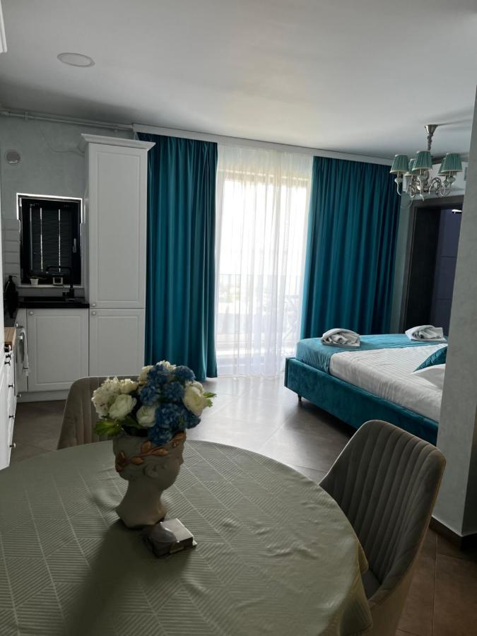 Myosotis Mamaia Studio By The Lake Exterior foto